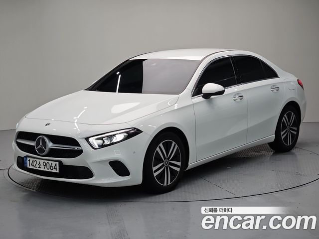 Mercedes-Benz A- W177 A200d 2022, фото 1
