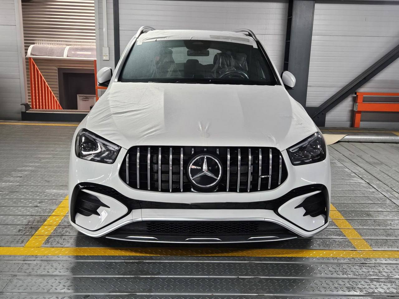 Mercedes-Benz GLE-Class GLE 53 AMG 4M 2025, фото 1