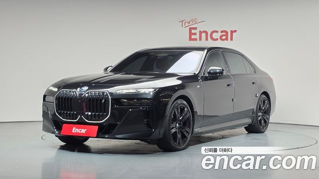 BMW 7 Series 2024