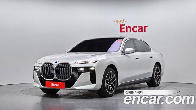 BMW 7 Series 2024