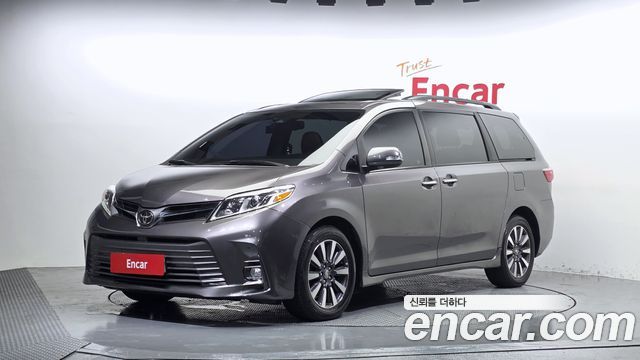 Toyota Sienna 2019