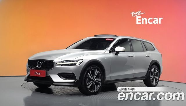 Volvo V60 2021