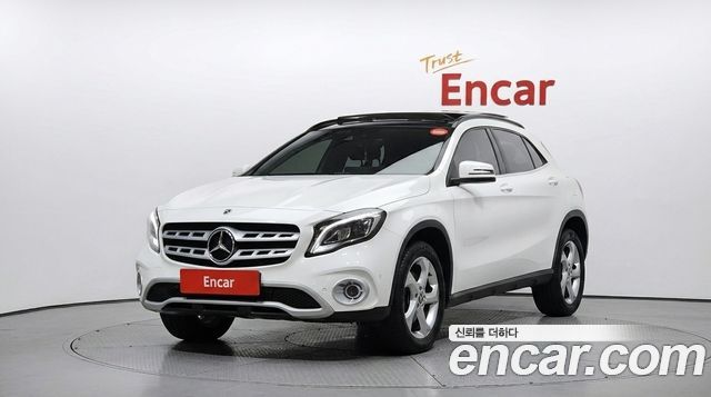 Mercedes-Benz GLA 2019