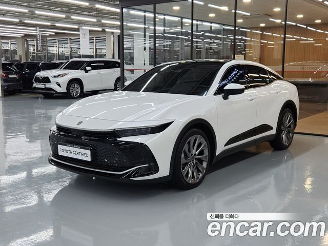 Toyota Crown 2023