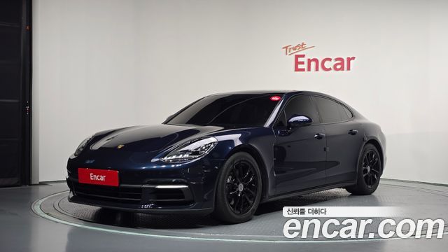 Porsche Panamera 2018