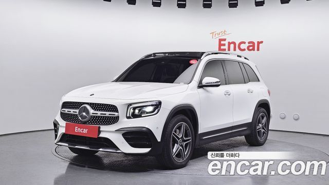 Mercedes-Benz GLB 2021