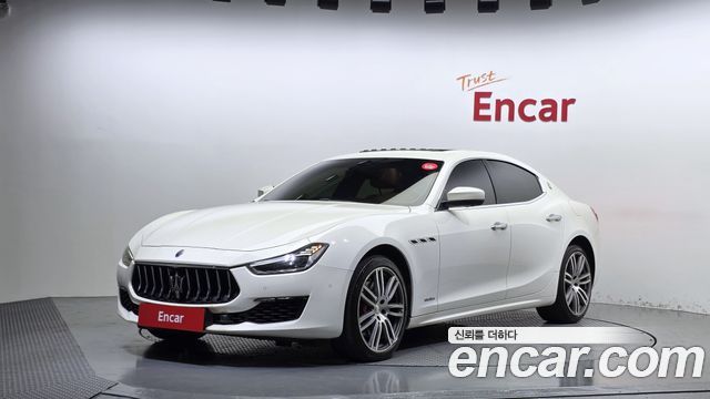 Maserati Ghibli 2019