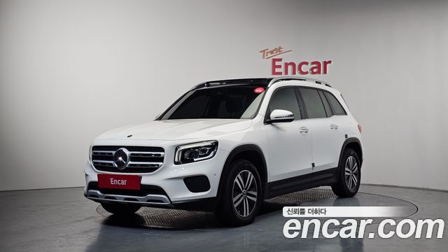 Mercedes-Benz GLB 2021