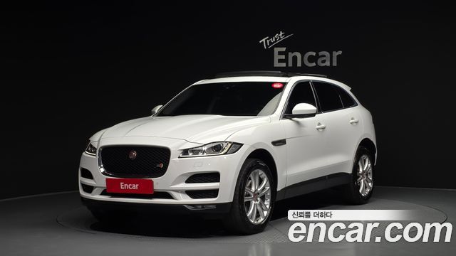 Jaguar F-PACE 2018