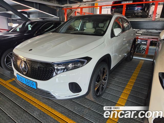 Mercedes-Benz EQA H243 2026