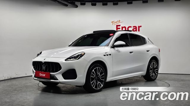 Maserati Grecale 2023