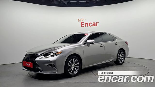 Lexus ES300h 2018