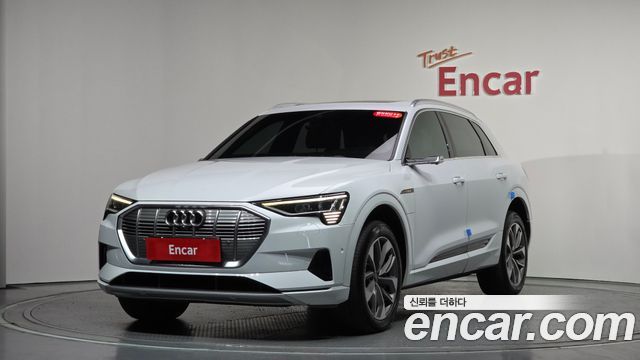 Audi e-tron 2021