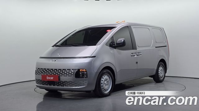 Hyundai Staria 2022