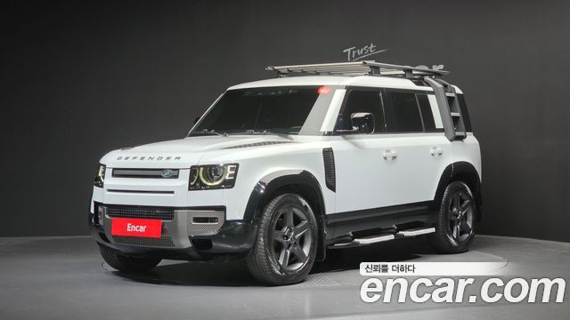 Land Rover Defender 2022