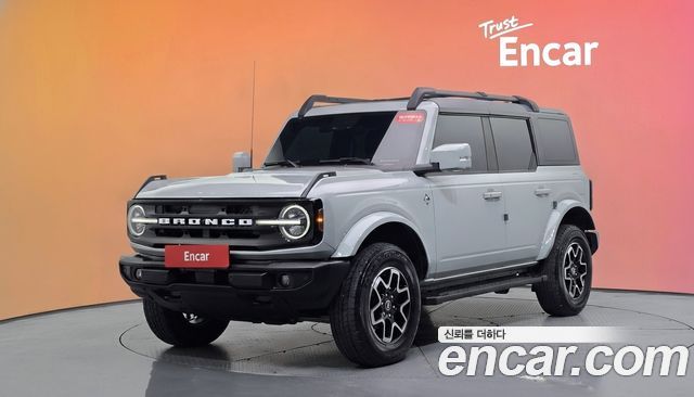 Ford Bronco 2023