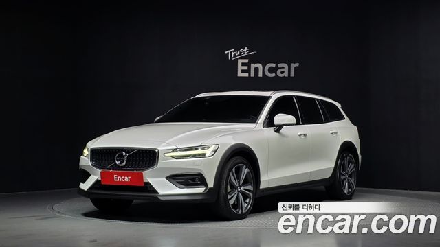 Volvo V60 2020