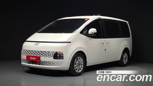Hyundai Staria 2025