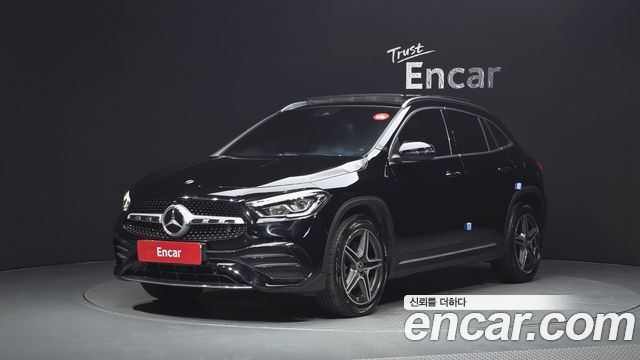 Mercedes-Benz GLA 2021