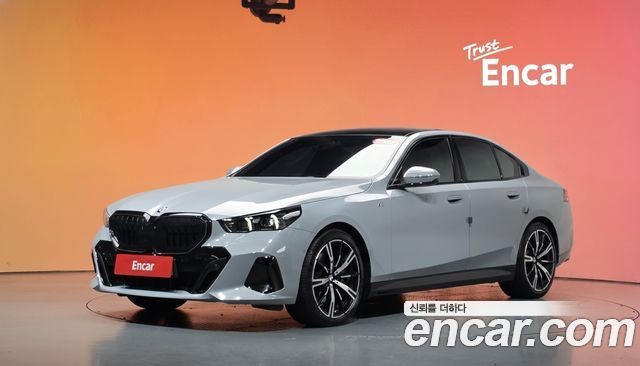 BMW 5 Series 2024