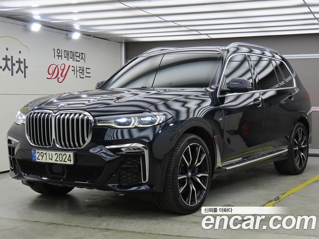 BMW X7 2021