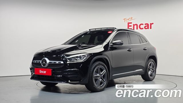 Mercedes-Benz GLA 2023