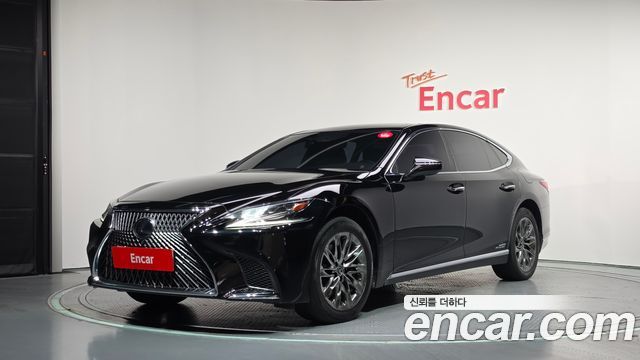 Lexus LS500h 2018