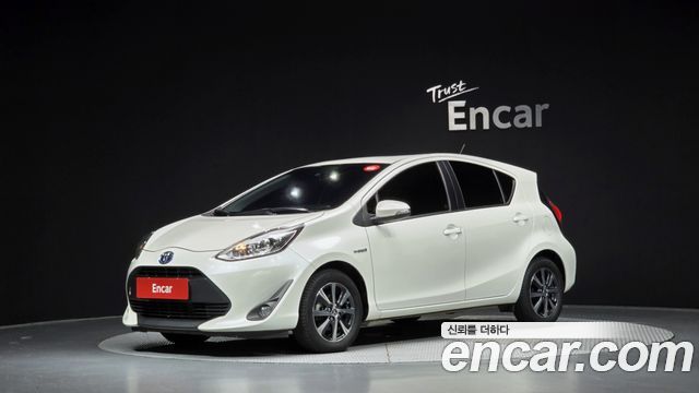 Toyota Prius 2019