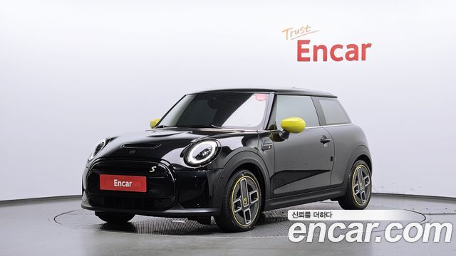 MINI Cooper 2023