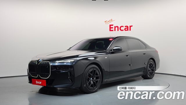 BMW 7 Series 2024