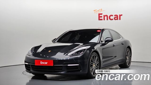 Porsche Panamera 2018