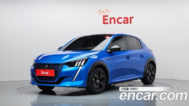 Peugeot e-208 2021