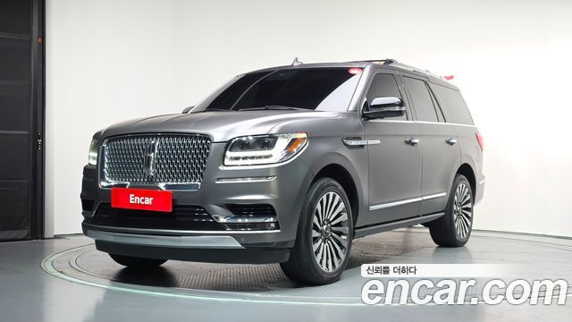 Lincoln Navigator 2021