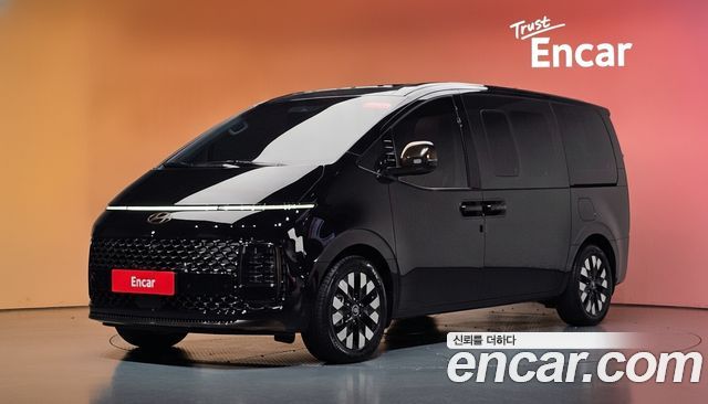 Hyundai Staria 2025