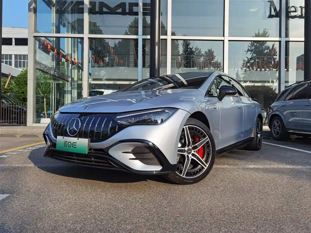 Mercedes-Benz EQE AMG 2023