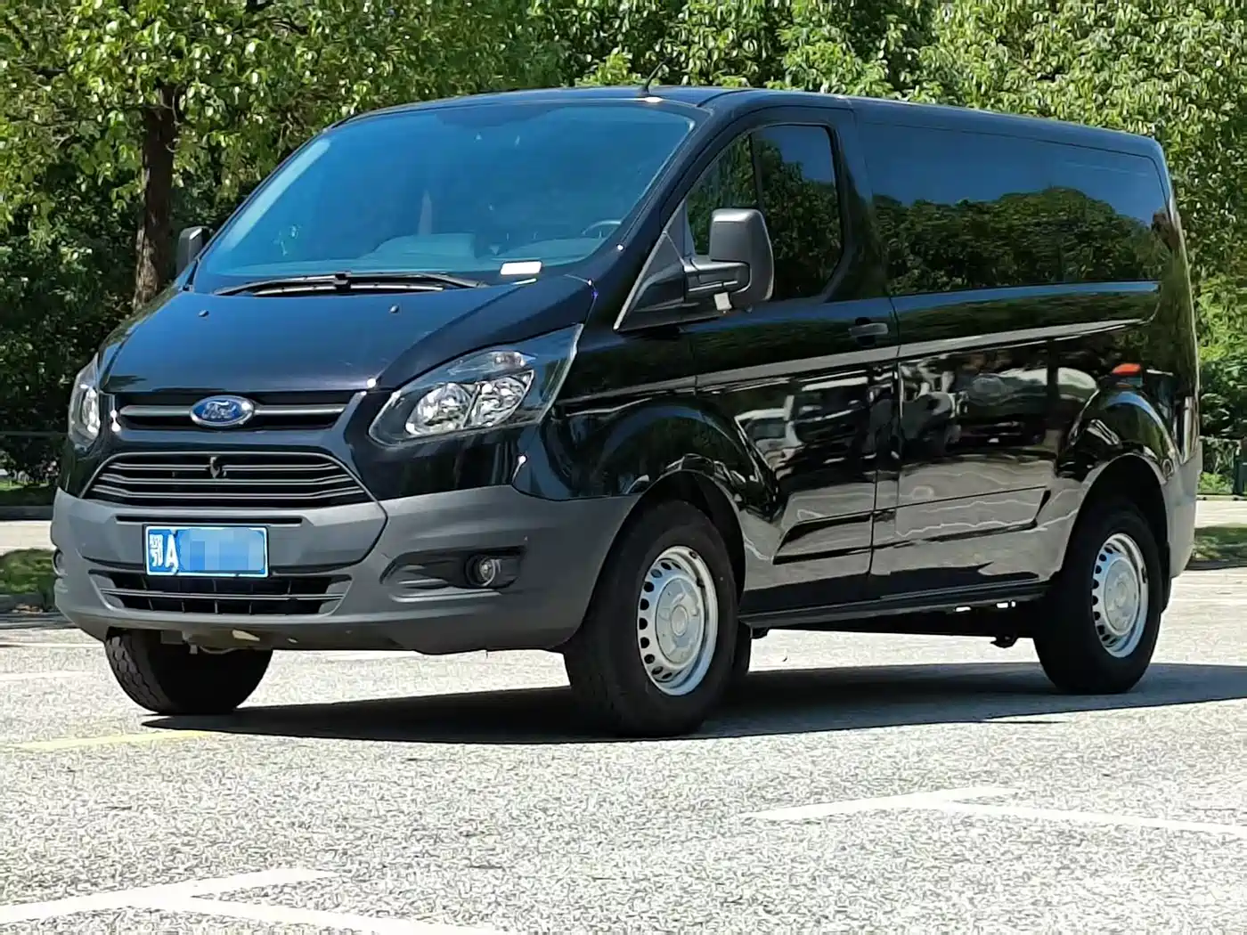 Ford Transit 2023