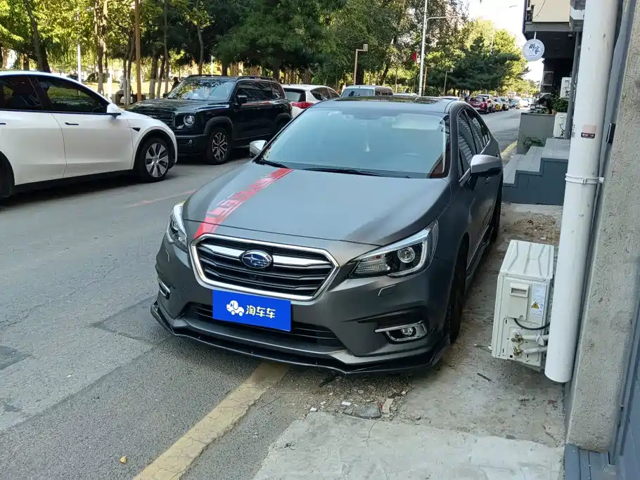 Subaru Legacy 2020